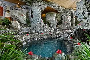 チャンプアンスパ洞窟